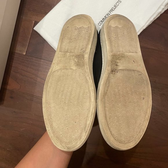 Common Projects Shearling Suede High-top Sneakers - Picture 5 of 6